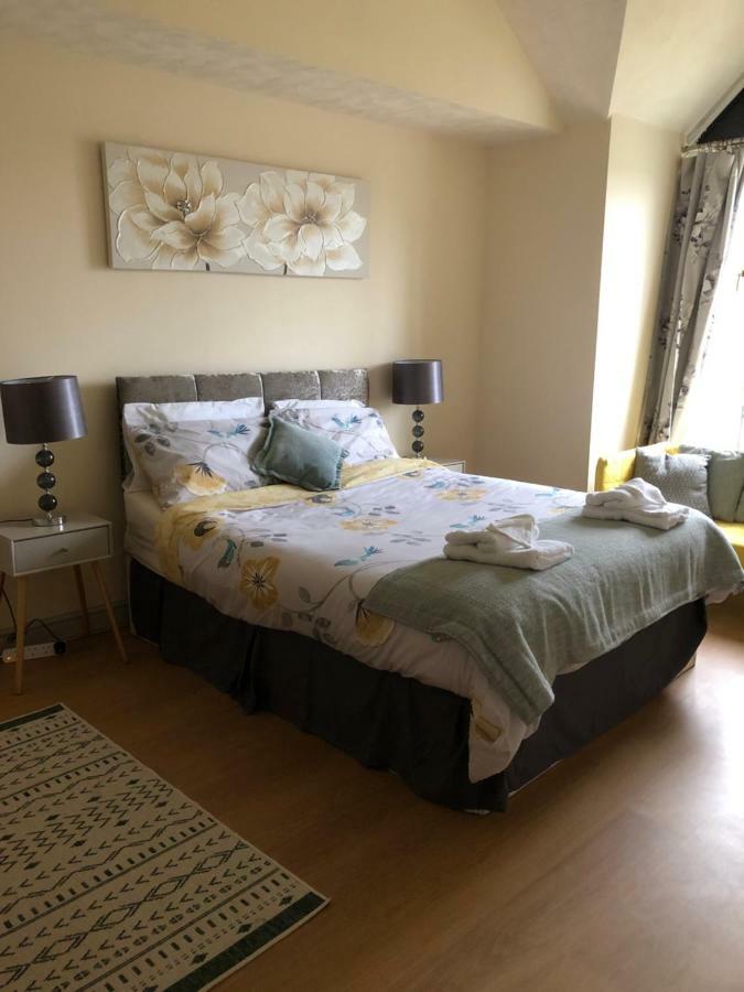 Villa Tŷ Clûd à Llangefni Extérieur photo